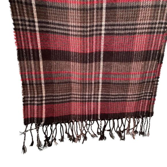 Made in England 100% Cashmere Red & Black Plaid Fringed Scarf Unisex - Picture 8 of 9